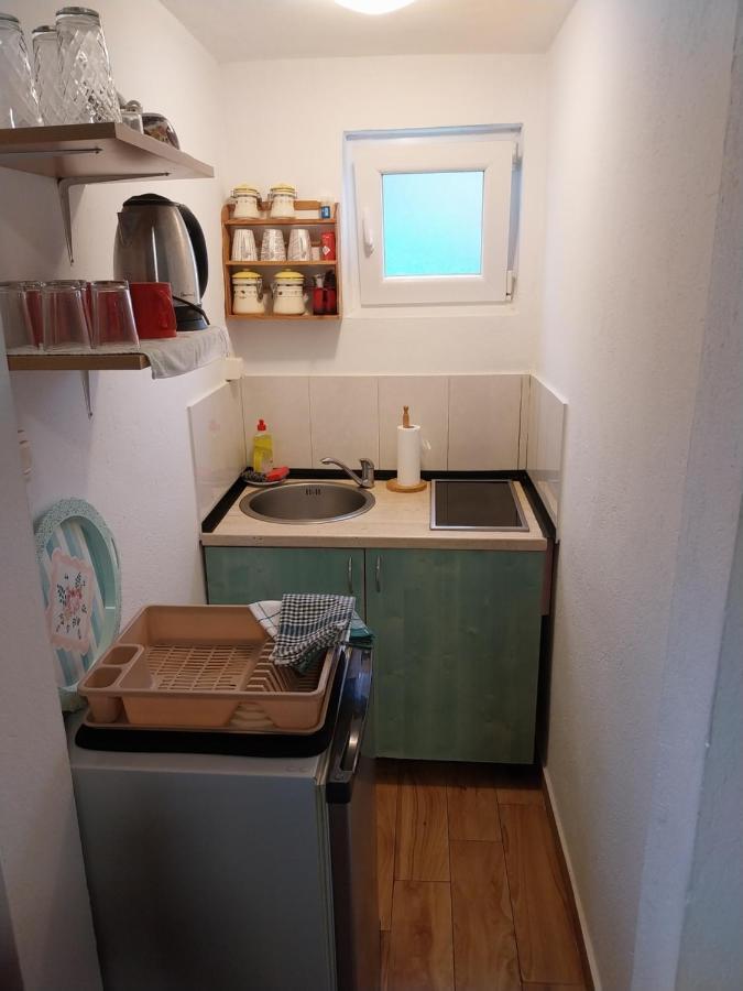 Petkovic Apartmani 1 Тиват Екстериор снимка
