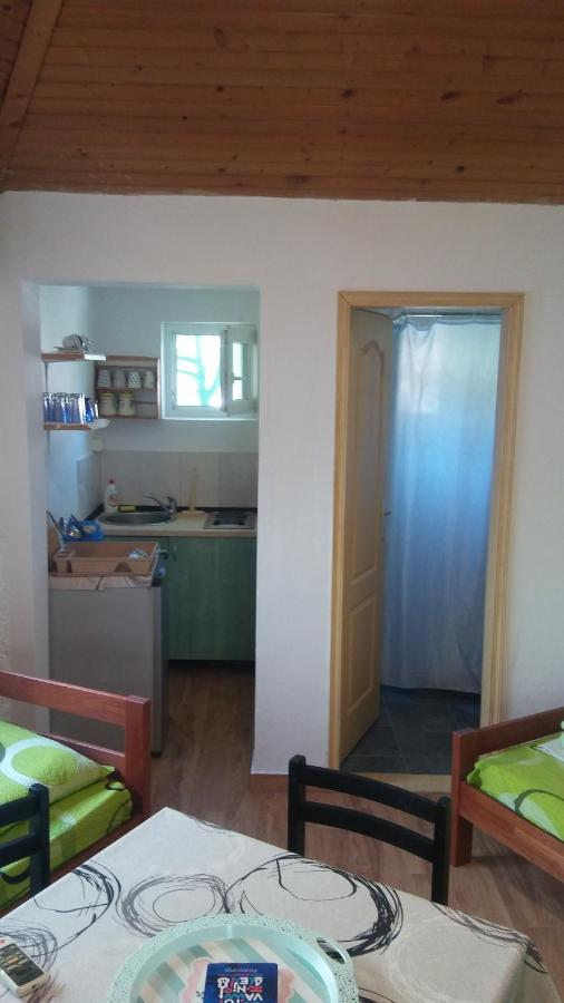 Petkovic Apartmani 1 Тиват Екстериор снимка