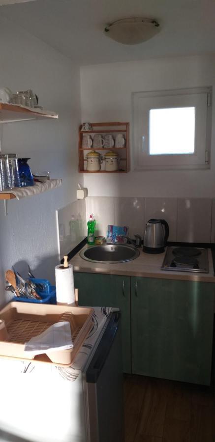 Petkovic Apartmani 1 Тиват Екстериор снимка